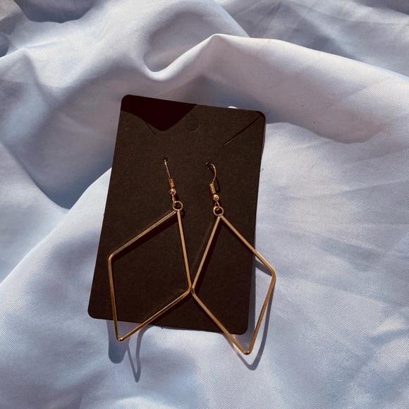 Earrings - Picture 2 of 2